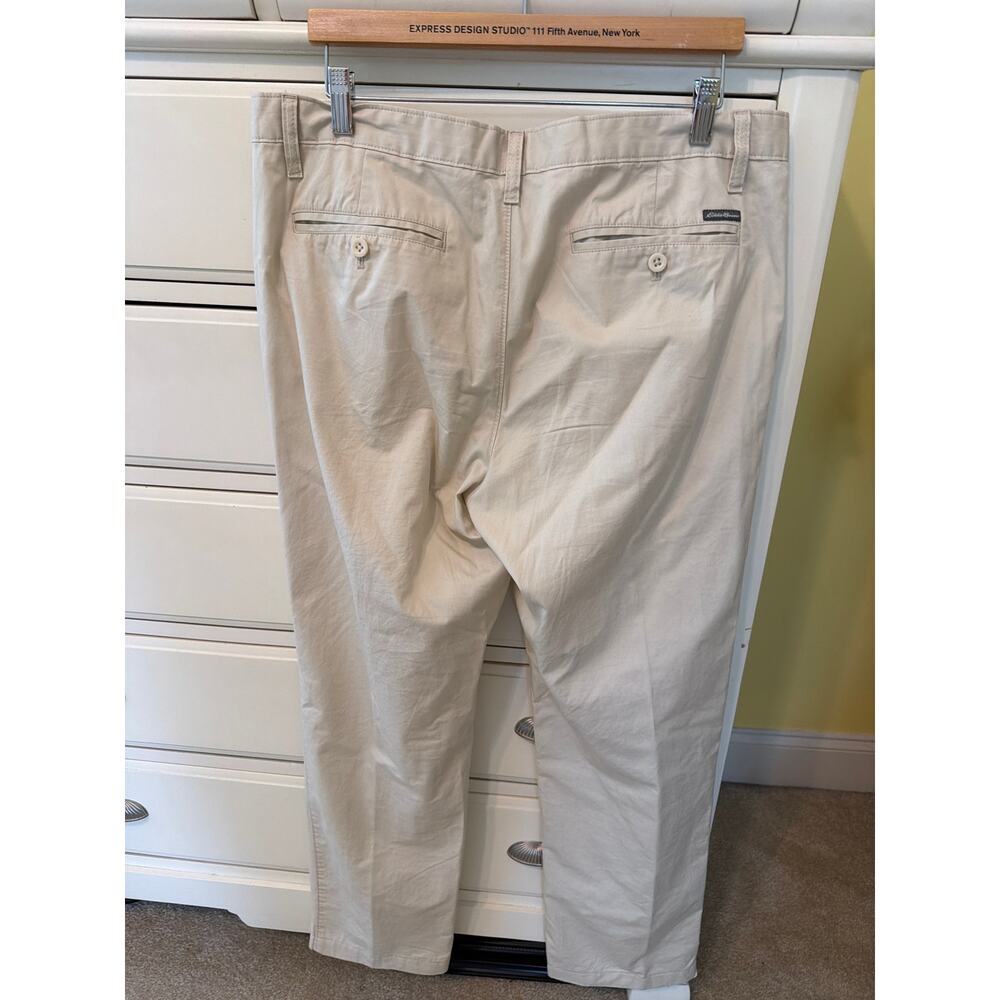 Eddie Bauer Men's Pants Size 35x32 Flat Front 100% Cotton Preppy Legend Wash - Picture 4 of 6